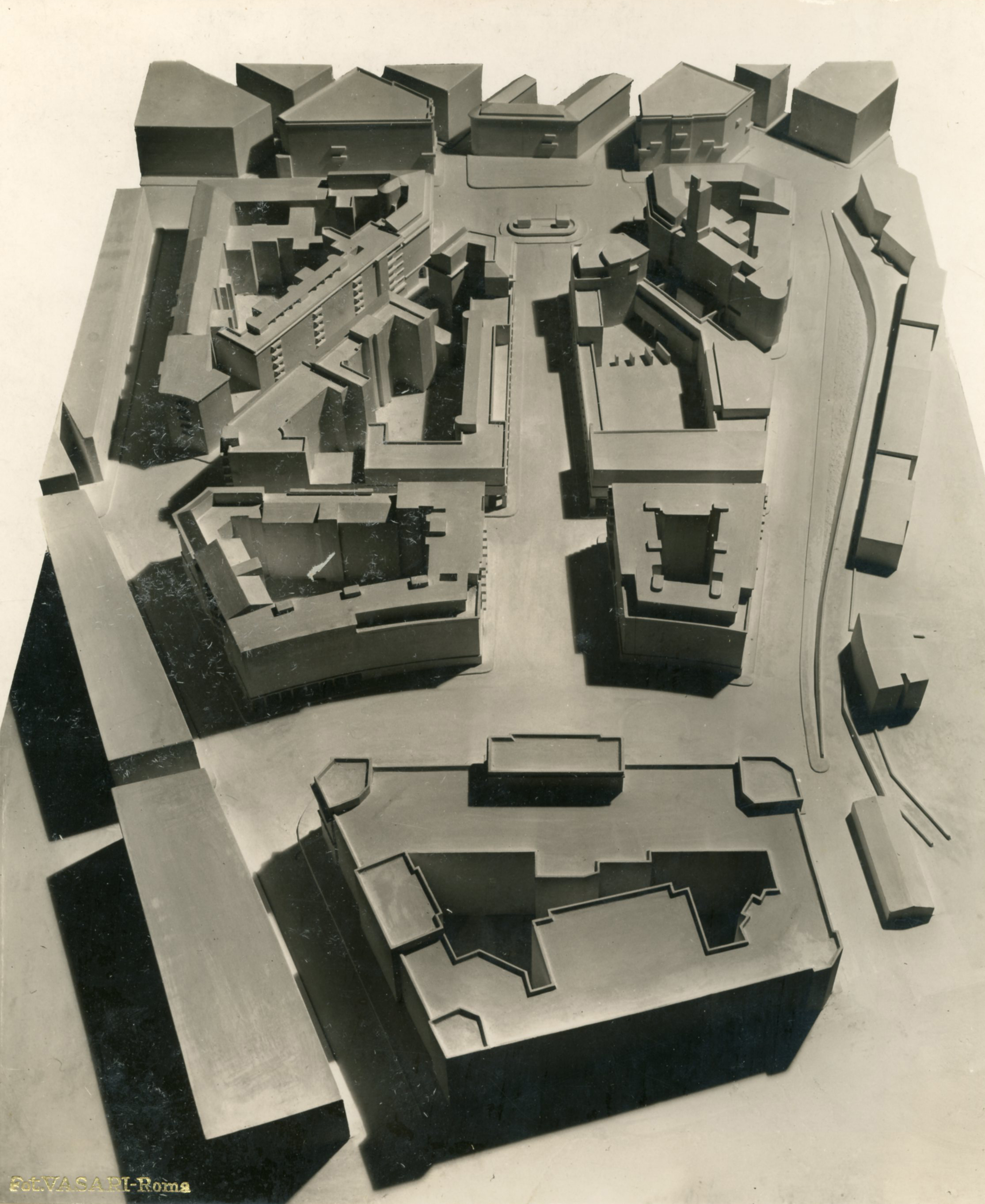 Sistemazione urbanistica di piazza G. Oberdan, Trieste